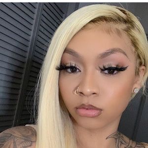 Meet your Posher, Antonae